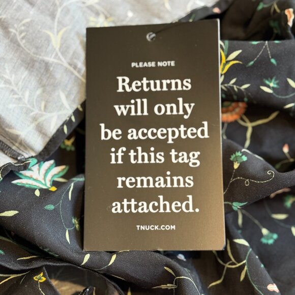 NWT Tuckernuck Teagan Shirt Top Campden Vine Ruffle V-Neck Black Floral Boho XL - Picture 5 of 16